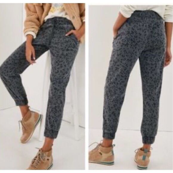 Anthropologie Cloth & Stone grey leopard jogger pants small - Picture 1 of 12